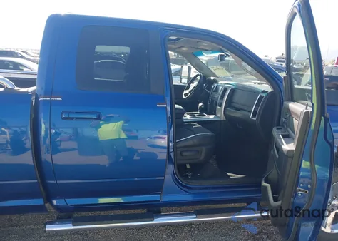 2010 Dodge Ram 1500 Slt/Sport/Trx z USA, uszkodzony, nr VIN 1D7RV1GTXAS192361